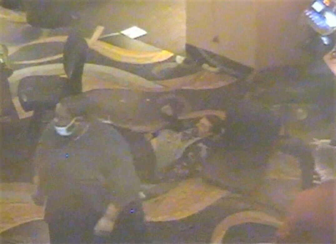 010321ho-casino-still-4